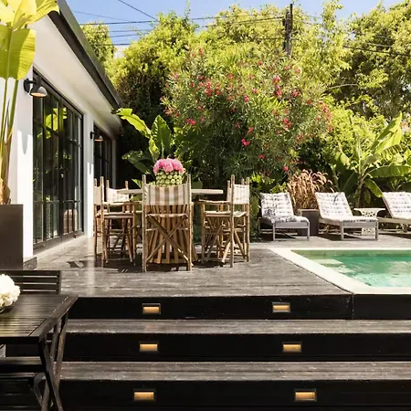 Amazing With Private Heated Pool *